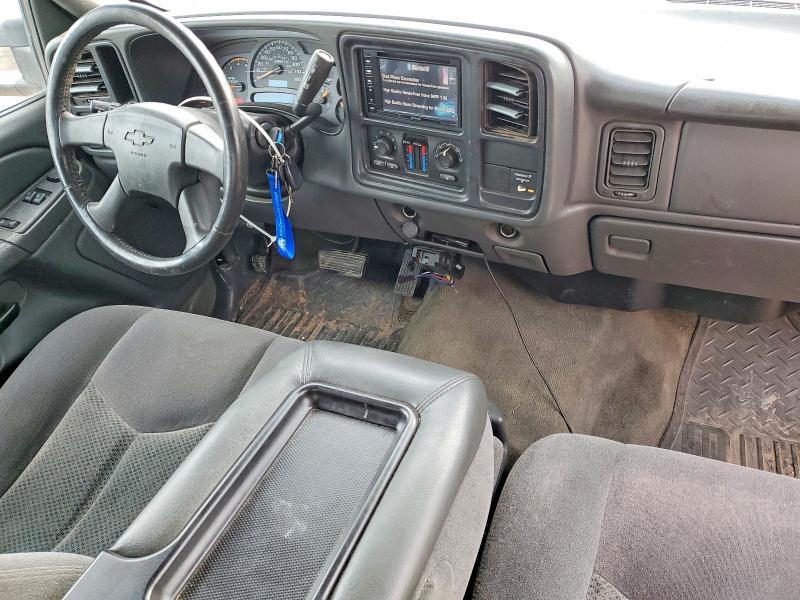 Продаж на аукціоні авто 2005 Chevrolet Silverado, vin: 1GCHC29225E203055, номер лоту: 77392785