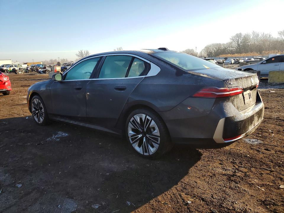 78541725 :رقم المزاد ، WBA53FJ04RCP81256 vin ، 2024 Bmw 530 مزاد بيع