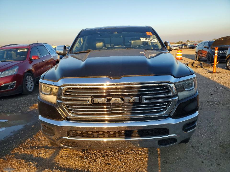 2022 Ram 1500 მანქანა იყიდება აუქციონზე, vin: 1C6SRFJT1NN213468, აუქციონის ნომერი: 77490395