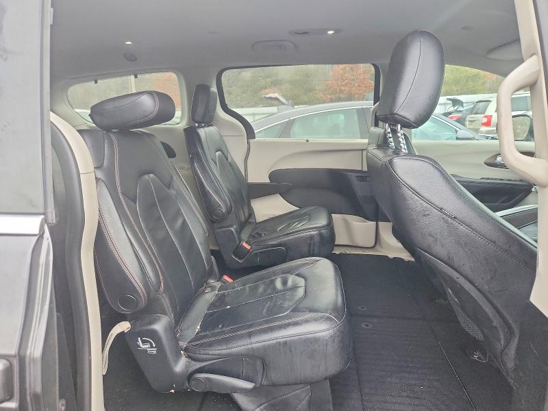 Продажа на аукционе авто 2017 Chrysler Pacifica, vin: 2C4RC1BG4HR745463, номер лота: 77733525
