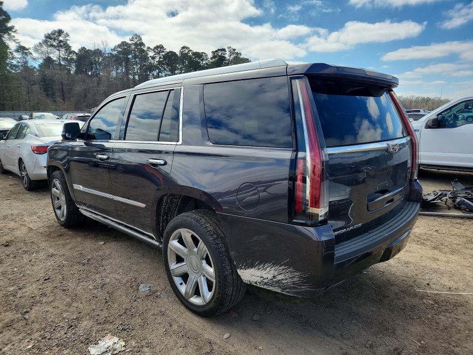 2015 Cadillac Escalade მანქანა იყიდება აუქციონზე, vin: 1GYS3NKJXFR554695, აუქციონის ნომერი: 77684235