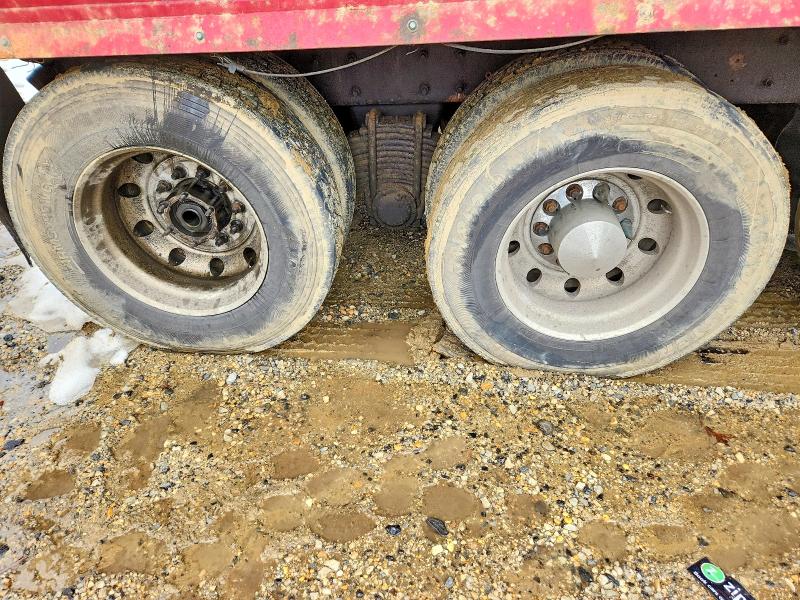 75988935 :رقم المزاد ، 1M2AG11CX3M003222 vin ، 2003 Mack 700 مزاد بيع