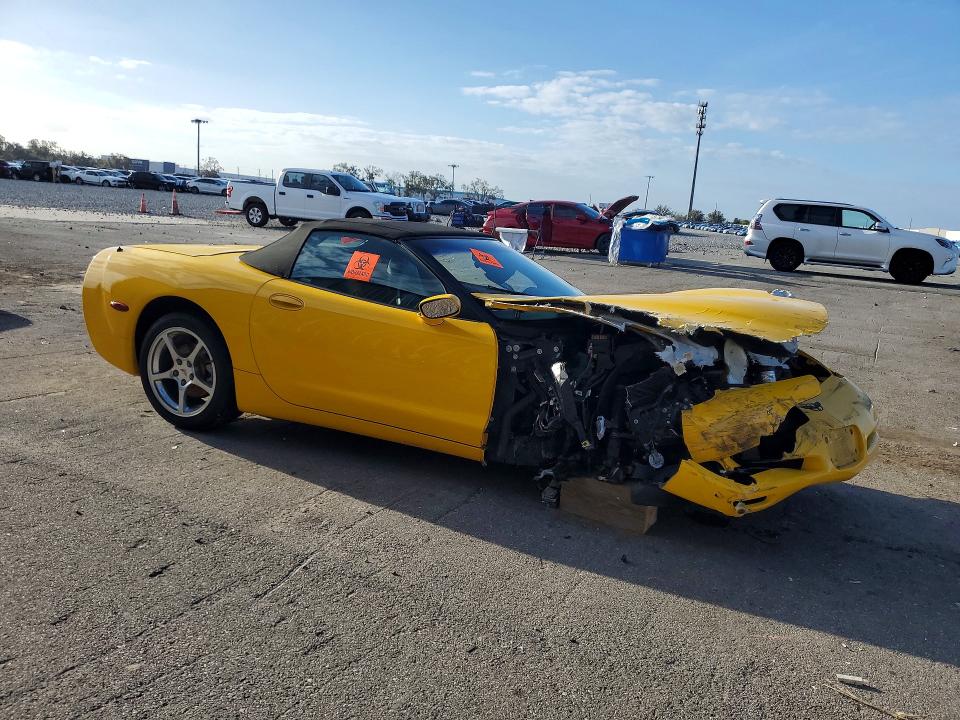 77886705 :رقم المزاد ، 1G1YY32G825117864 vin ، 2002 Chevrolet Corvette مزاد بيع