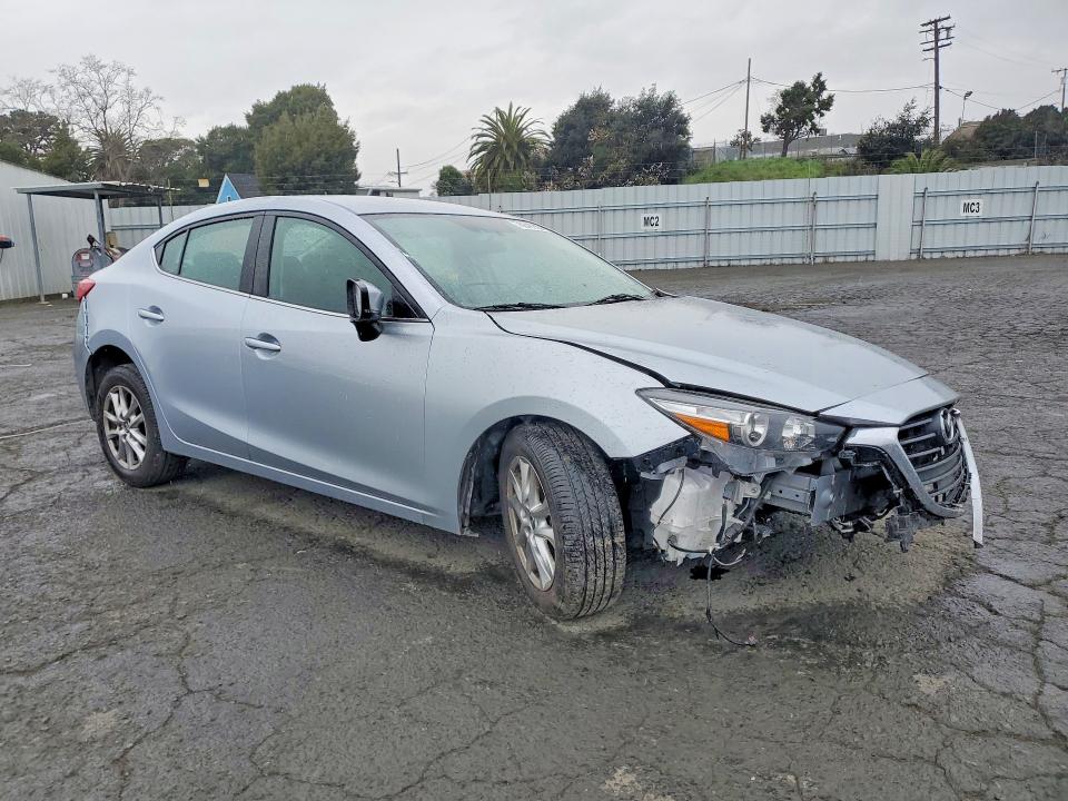 2017 Mazda 3 Sport მანქანა იყიდება აუქციონზე, vin: 3MZBN1U71HM105871, აუქციონის ნომერი: 76648925