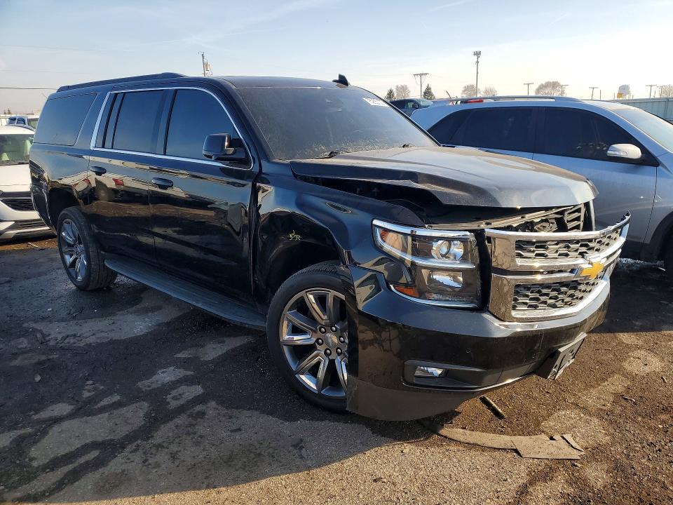 Aukcja sprzedaży 2017 Chevrolet Suburban, vin: 1GNSKHKC8HR390238, numer aukcji: 75255135