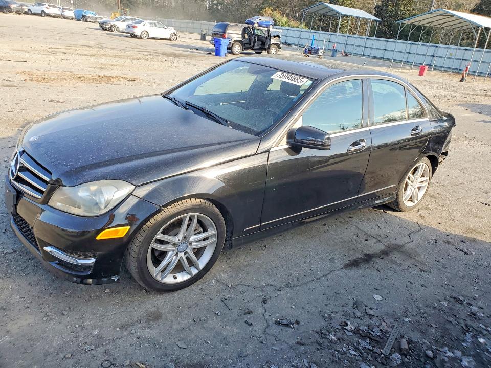 2014 Mercedes-benz C მანქანა იყიდება აუქციონზე, vin: WDDGF4HBXEA932093, აუქციონის ნომერი: 75998885