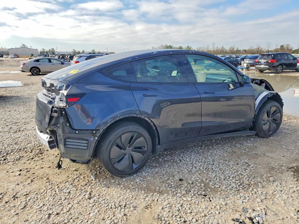 Продажа на аукционе авто 2026 Tesla Model Y, vin: 7SAYGDED7TA428851, номер лота: 76982985