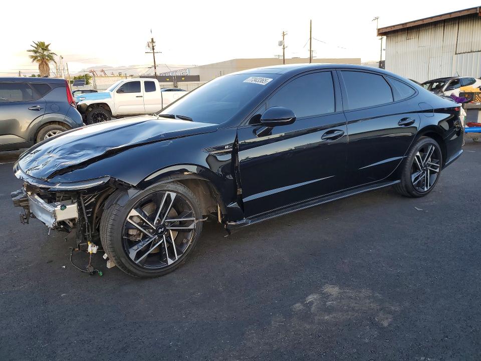 2025 Hyundai Sonata მანქანა იყიდება აუქციონზე, vin: KMHL54JC7SA494011, აუქციონის ნომერი: 77343365