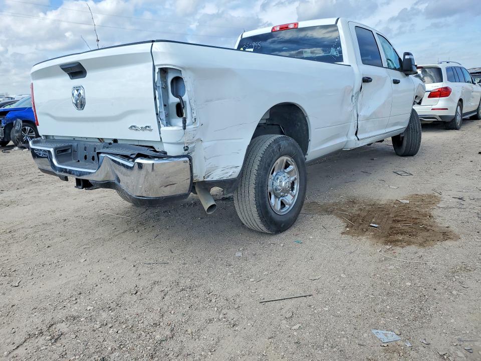 75648475 :رقم المزاد ، 3C6UR5HJ1RG154959 vin ، 2024 Ram 2500 Trade مزاد بيع