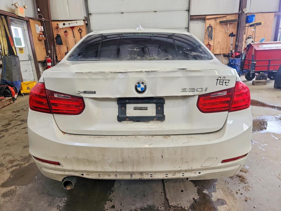 Продаж на аукціоні авто 2015 Bmw 320, vin: WBA3C3G51FNT51726, номер лоту: 78450735