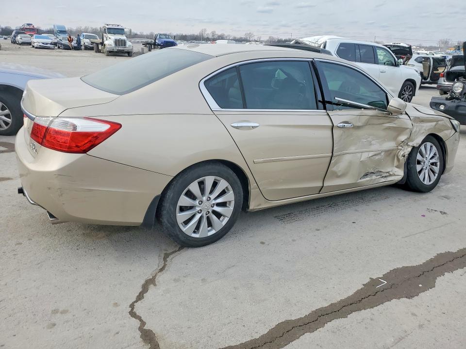 77766685 :رقم المزاد ، 1HGCR3F8XDA023904 vin ، 2013 Honda Accord مزاد بيع