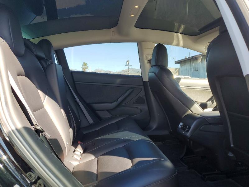 Продажа на аукционе авто 2018 Tesla Model 3, vin: 5YJ3E1EA2JF051766, номер лота: 76212485