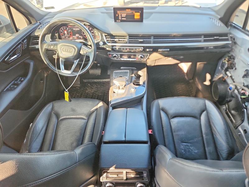 77105345 :رقم المزاد ، WA1LAAF77HD021902 vin ، 2017 Audi Q7 مزاد بيع