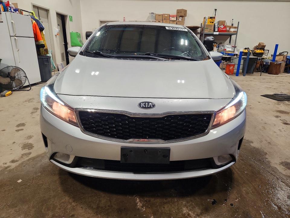 Продажа на аукционе авто 2017 Kia Forte, vin: 3KPFN4A85HE106552, номер лота: 78127205