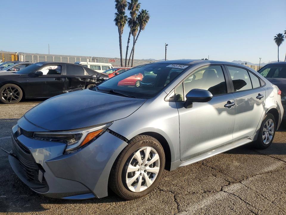 2024 Toyota Corolla მანქანა იყიდება აუქციონზე, vin: JTDBCMFE3R3036335, აუქციონის ნომერი: 75687045
