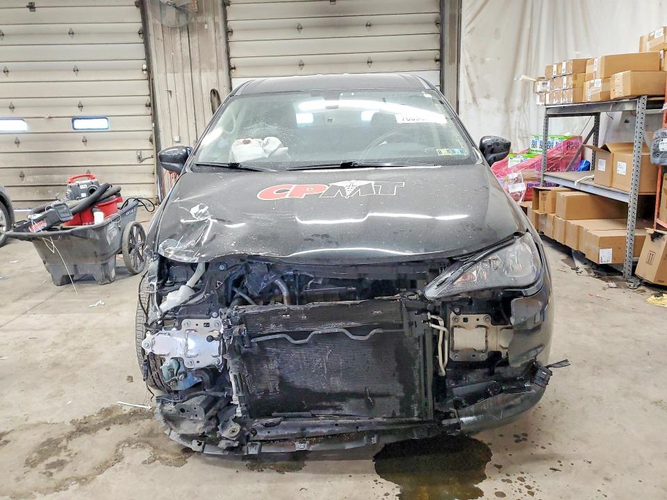 2022 Chrysler Voyager მანქანა იყიდება აუქციონზე, vin: 2C4RC1CG5NR208594, აუქციონის ნომერი: 76630865