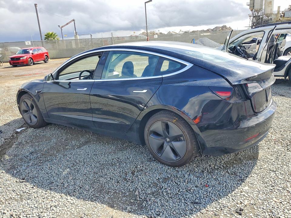77430155 :رقم المزاد ، 5YJ3E1EA9KF324588 vin ، 2019 Tesla Model 3 مزاد بيع