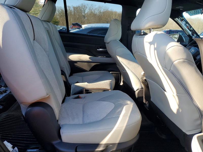 75838885 :رقم المزاد ، 5TDADAB53TS028402 vin ، 2026 Toyota Grand Highlander مزاد بيع