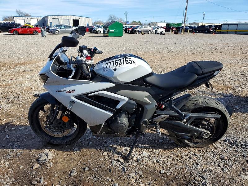 Aukcja sprzedaży 2025 Triumph Motorcycle Daytona, vin: SMTL23UF7STCA0186, numer aukcji: 77763765