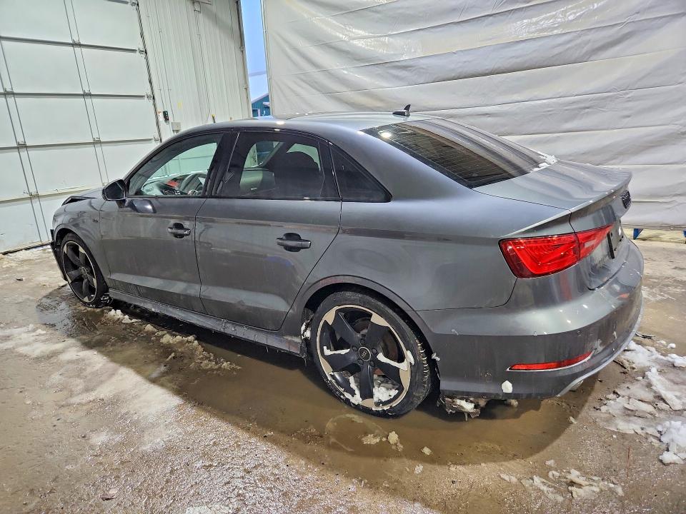 76904825 :رقم المزاد ، WAUB8GFF1G1043205 vin ، 2016 Audi A3 مزاد بيع