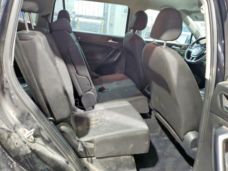 75822645 :رقم المزاد ، 3VV1B7AX8MM063709 vin ، 2021 Volkswagen Tiguan مزاد بيع