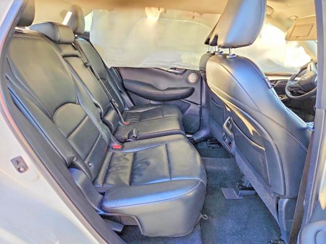 Продаж на аукціоні авто 2019 Infiniti Qx50 Essen, vin: 3PCAJ5M10KF102064, номер лоту: 77552025