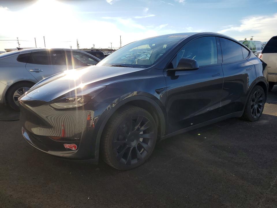 78725575 :رقم المزاد ، 7SAYGDED4RF052024 vin ، 2024 Tesla Model Y مزاد بيع