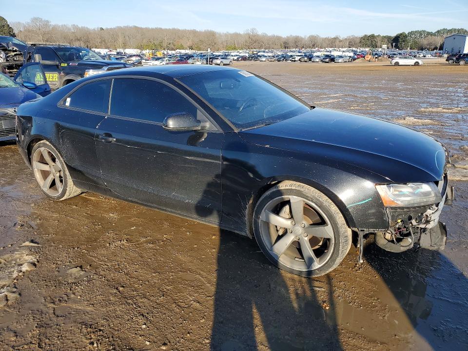 2011 Audi A5 მანქანა იყიდება აუქციონზე, vin: WAULFAFR8BA044989, აუქციონის ნომერი: 75802895
