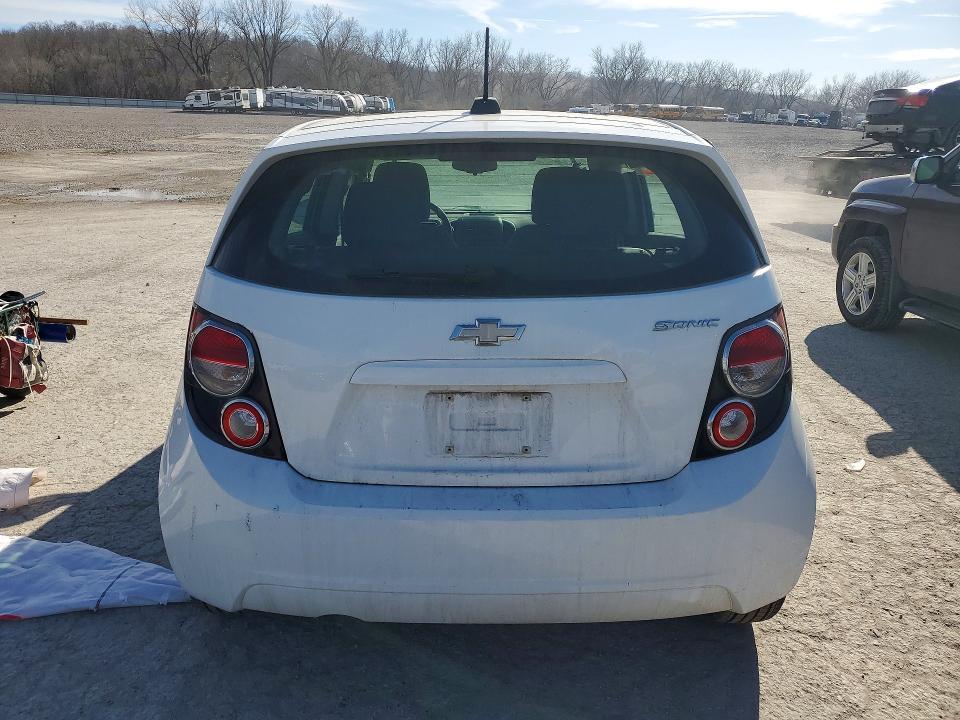 Продаж на аукціоні авто 2015 Chevrolet Sonic, vin: 1G1JA6SH1F4207238, номер лоту: 76741775
