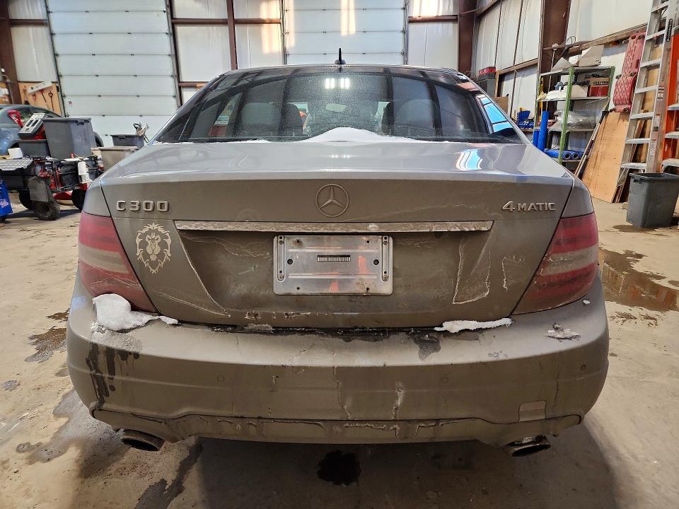 Продажа на аукционе авто 2013 Mercedes-benz C, vin: WDDGF8AB8DA872069, номер лота: 77707805