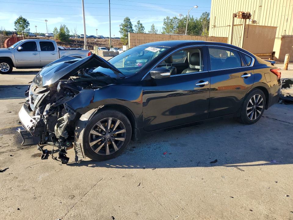 Продажа на аукционе авто 2017 Nissan Altima, vin: 1N4AL3AP7HC178416, номер лота: 77272685