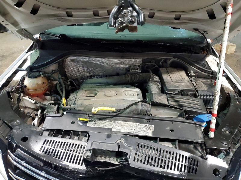 Продажа на аукционе авто 2017 Volkswagen Tiguan, vin: WVGBV7AX0HK045224, номер лота: 76010235