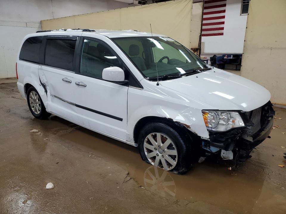 78846585 :رقم المزاد ، 2C4RC1BG3GR112550 vin ، 2016 Chrysler Town & Country مزاد بيع