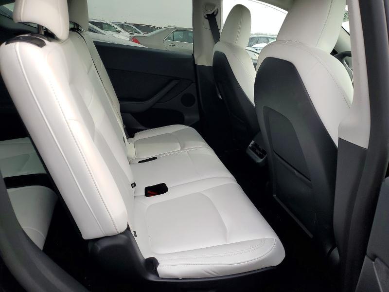 76864195 :رقم المزاد ، 7SAYGAEE4SF294289 vin ، 2025 Tesla Model Y مزاد بيع