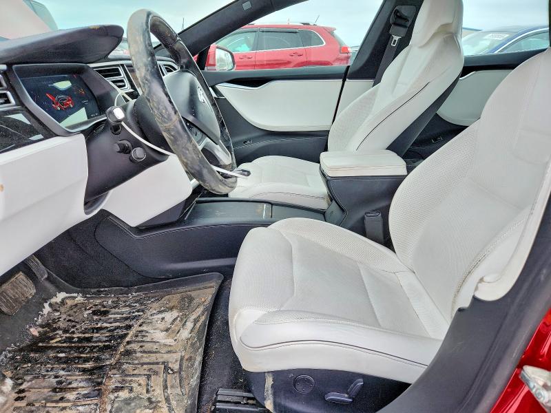 77076285 :رقم المزاد ، 5YJSA1E28HF180167 vin ، 2017 Tesla Model S مزاد بيع