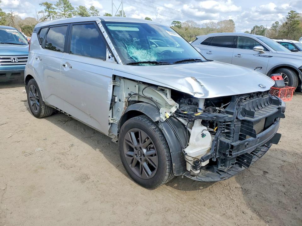 2021 Kia Soul მანქანა იყიდება აუქციონზე, vin: KNDJ23AU0M7794822, აუქციონის ნომერი: 76706695