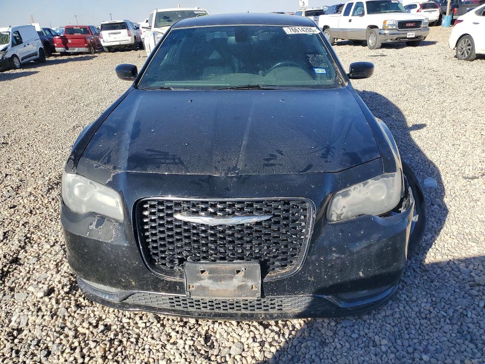 Продажа на аукционе авто 2016 Chrysler 300, vin: 2C3CCABG8GH128484, номер лота: 76614205