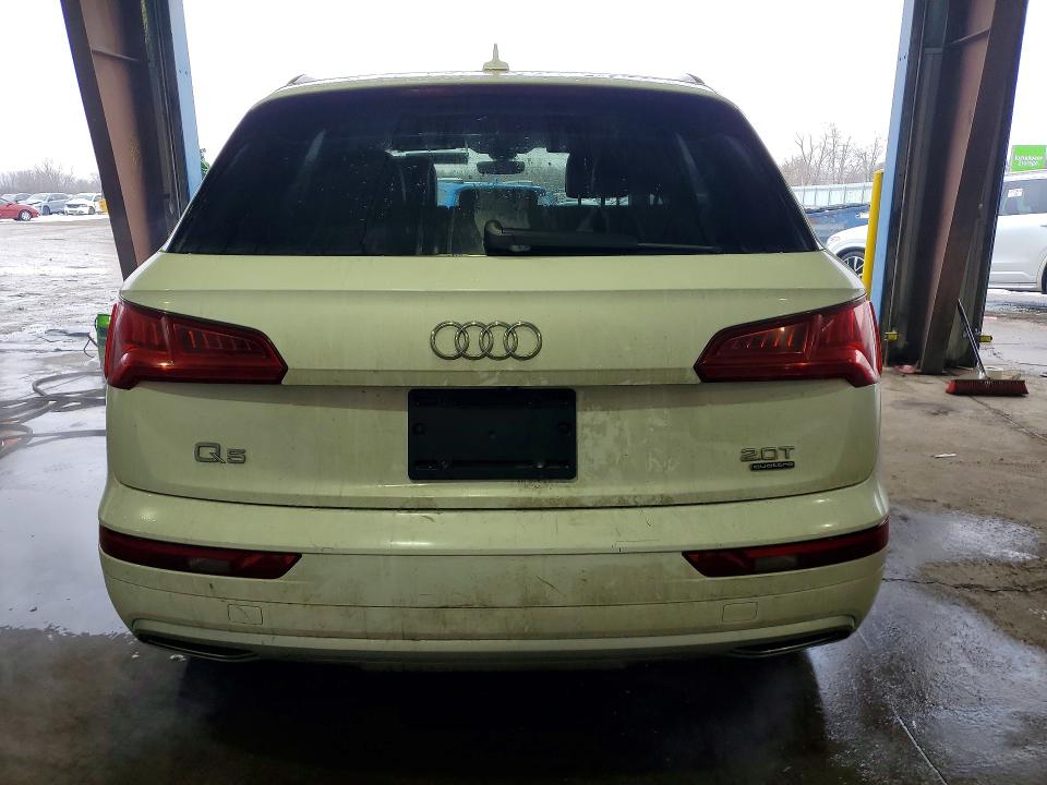 75515595 :رقم المزاد ، WA1ANAFY4J2007980 vin ، 2018 Audi Q5 Premium مزاد بيع