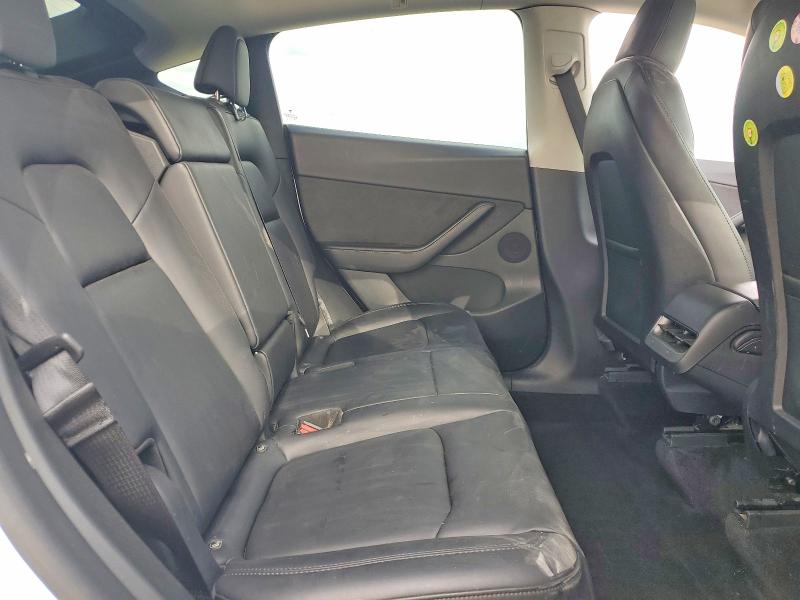76976515 :رقم المزاد ، 7SAYGDEE8NF388214 vin ، 2022 Tesla Model Y مزاد بيع