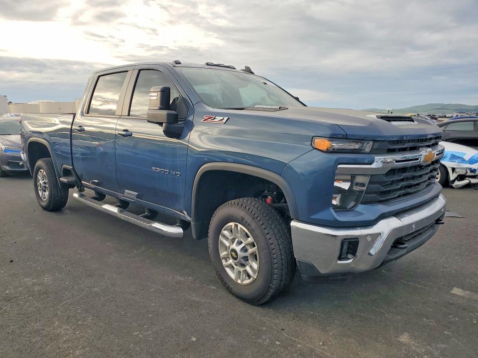 Продажа на аукционе авто 2025 Chevrolet Silverado, vin: 2GC4KNEY4S1173566, номер лота: 78299365