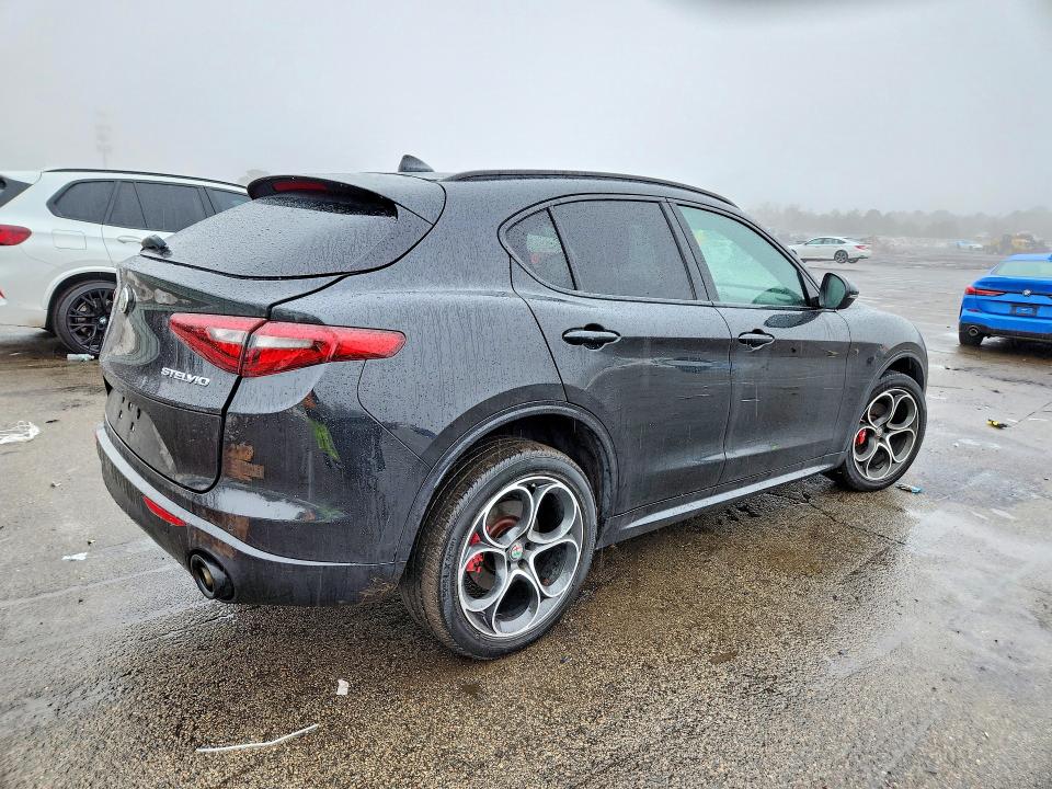 Продаж на аукціоні авто 2021 Alfa Romeo Stelvio, vin: ZASPAKBN9M7D01712, номер лоту: 77891495