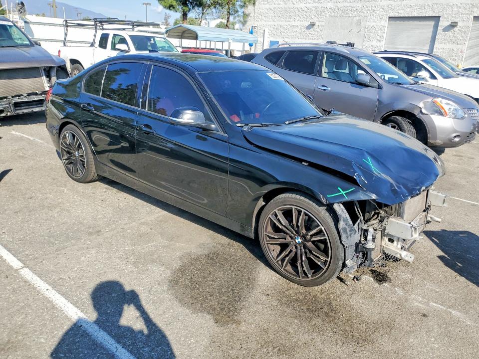 76381575 :رقم المزاد ، WBA3C1C50FK122255 vin ، 2015 Bmw 328 مزاد بيع