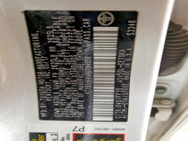 73635285 :رقم المزاد ، 4T1BF1FK4HU784558 vin ، 2017 Toyota Camry مزاد بيع