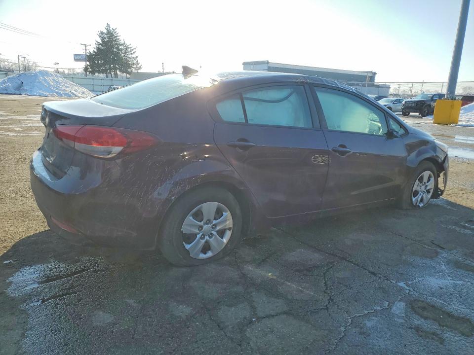 Продажа на аукционе авто 2018 Kia Forte, vin: 3KPFK4A79JE276368, номер лота: 76939765