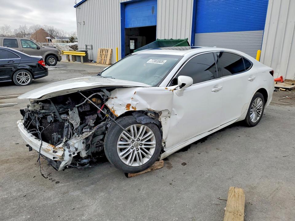 2015 Lexus Es 350 მანქანა იყიდება აუქციონზე, vin: JTHBK1GG0F2191555, აუქციონის ნომერი: 77383805
