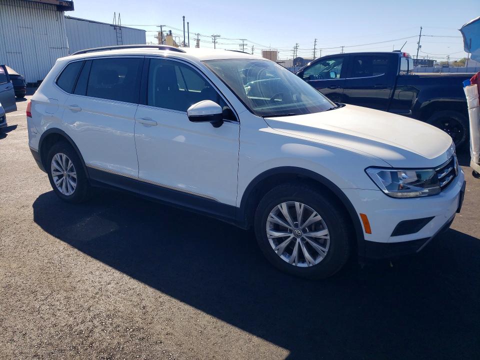 Продаж на аукціоні авто 2017 Volkswagen Tiguan, vin: 3VV3B7AX6JM059372, номер лоту: 74932335
