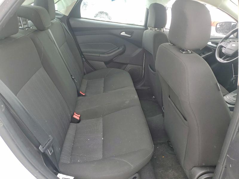 Продажа на аукционе авто 2015 Ford Focus, vin: 1FADP3F24FL235621, номер лота: 79191565