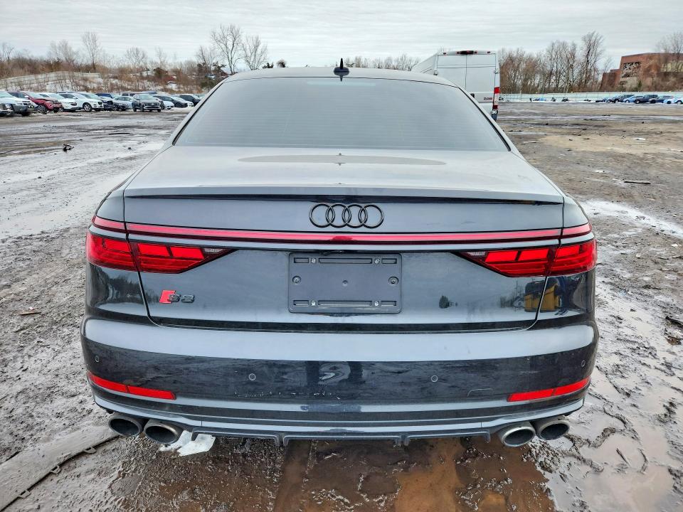 Продажа на аукционе авто 2023 Audi S8, vin: WAULSAF89PN012152, номер лота: 90234355