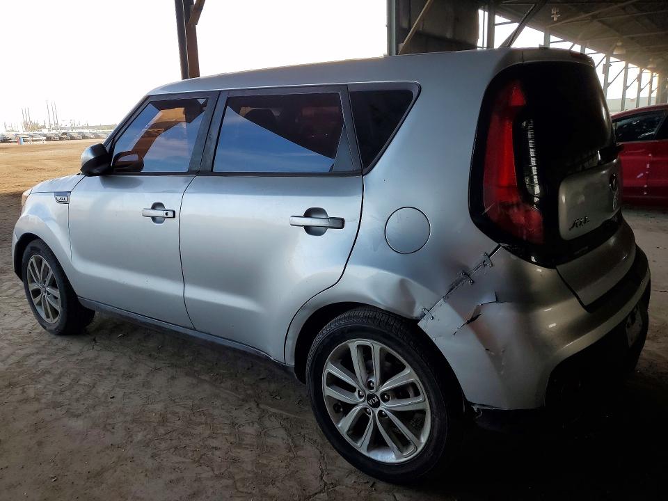 2017 Kia Soul მანქანა იყიდება აუქციონზე, vin: KNDJP3A52H7448688, აუქციონის ნომერი: 76809425