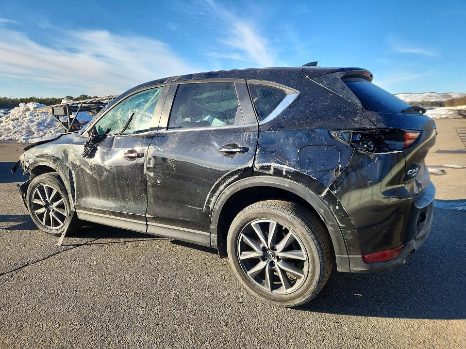 2018 Mazda Cx-5 მანქანა იყიდება აუქციონზე, vin: JM3KFBCM1J0390438, აუქციონის ნომერი: 76012885